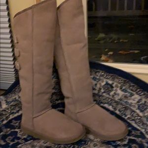 Over the knee boots